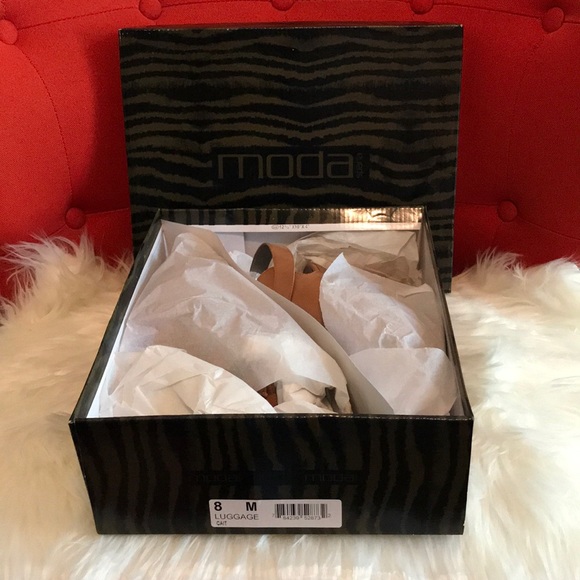 Moda Platform Wedges - Picture 4 of 5